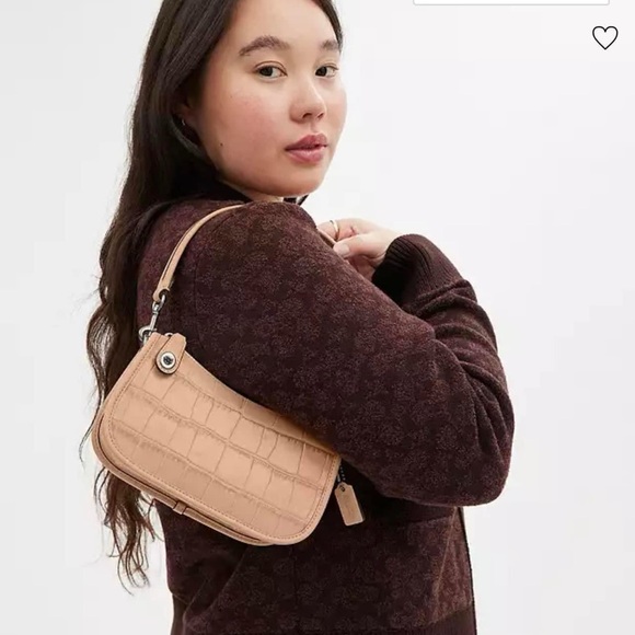 CP024 - Coach Swinger Bag 20 - Picture 12 of 12